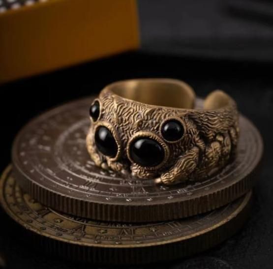 Jewellery & Accessories